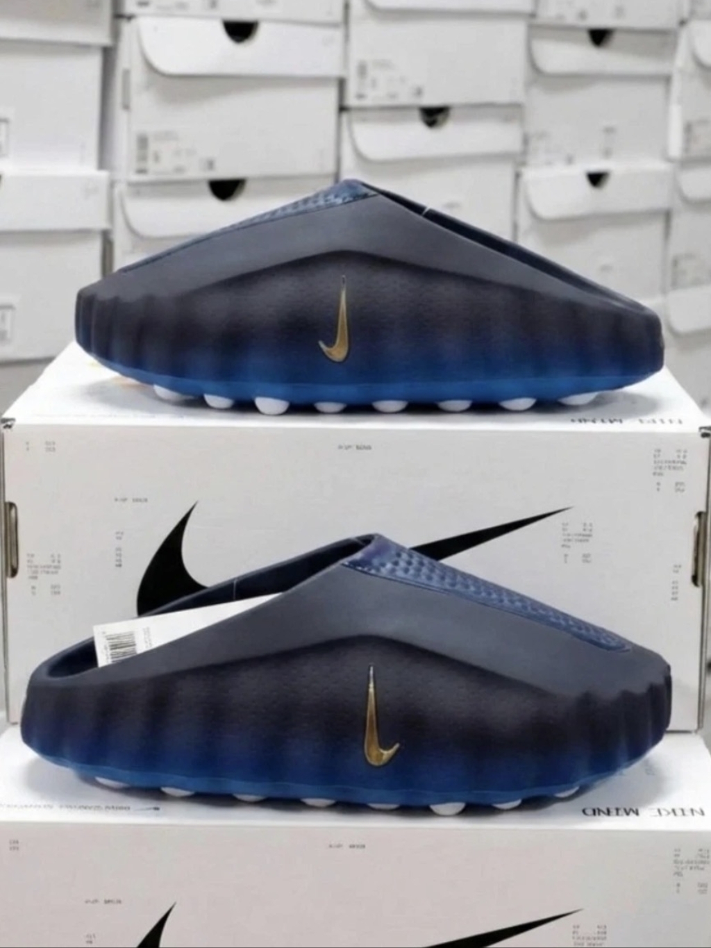 ***Runs Small*** Men's Size 8 Nike Mind 001 Blackened Blue Game Royal Slides